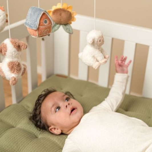 Houten muziekmobiel Little Farm