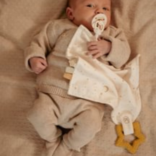 Knuffeldoekje met bijtring Newborn Naturals