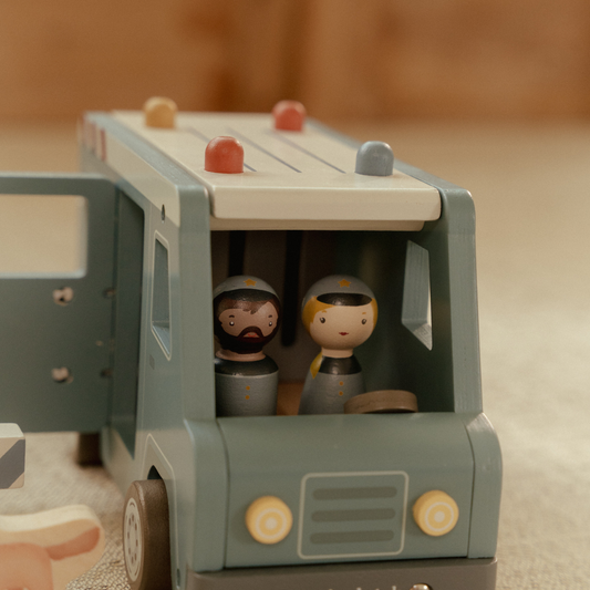 Houten politiebus