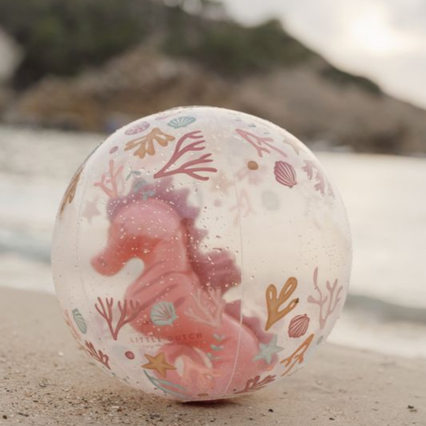 Ocean Dreams Strandbal 3D Figuur Roze